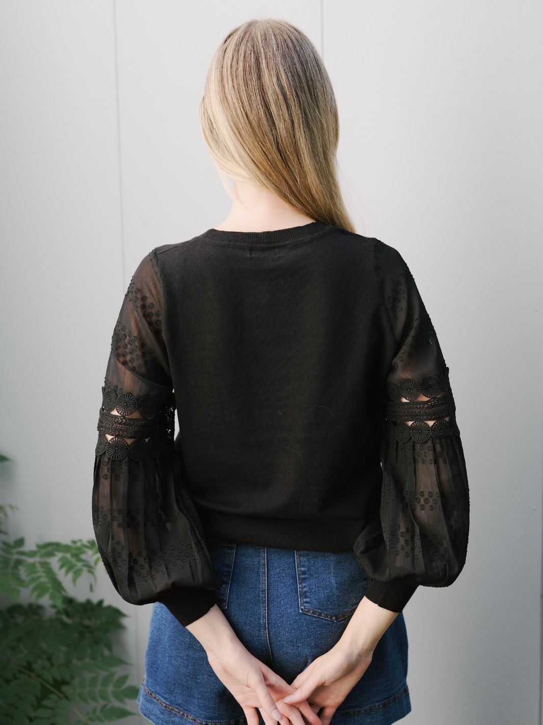 STATEMENT SLEEVE KNIT - Image 7